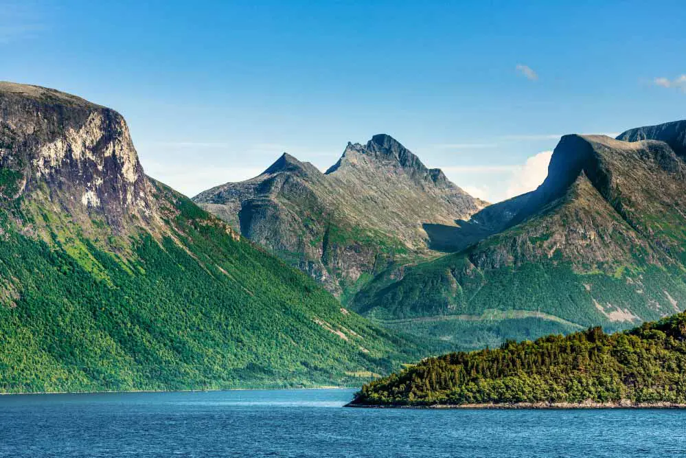 Nordfjordeid 3 - Thumb